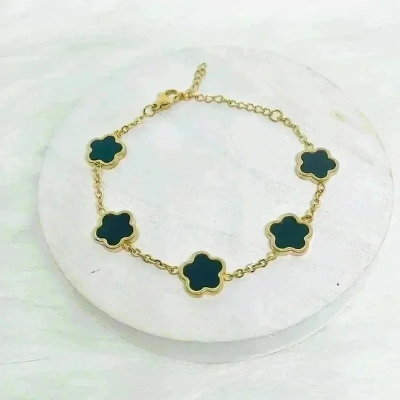 Camille Flower Bracelet in Black - Picture 2 of 3